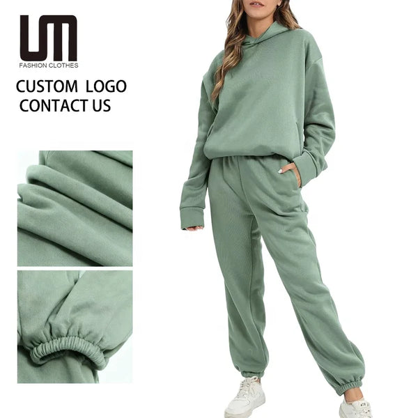 Women’s Hooded Sweatshirt & Sweatpants Set