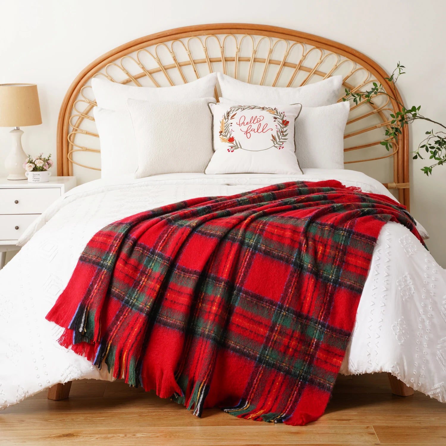 Plaid Throw Blanket for Home Décor