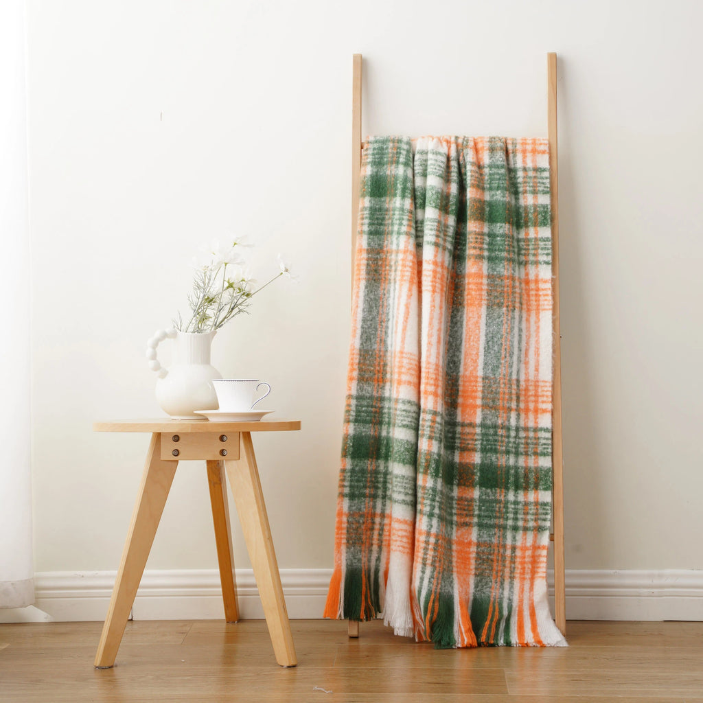 Plaid Throw Blanket for Home Décor