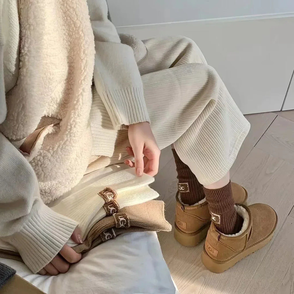 Casual Knit Warm Letter Socks (2-Pack)