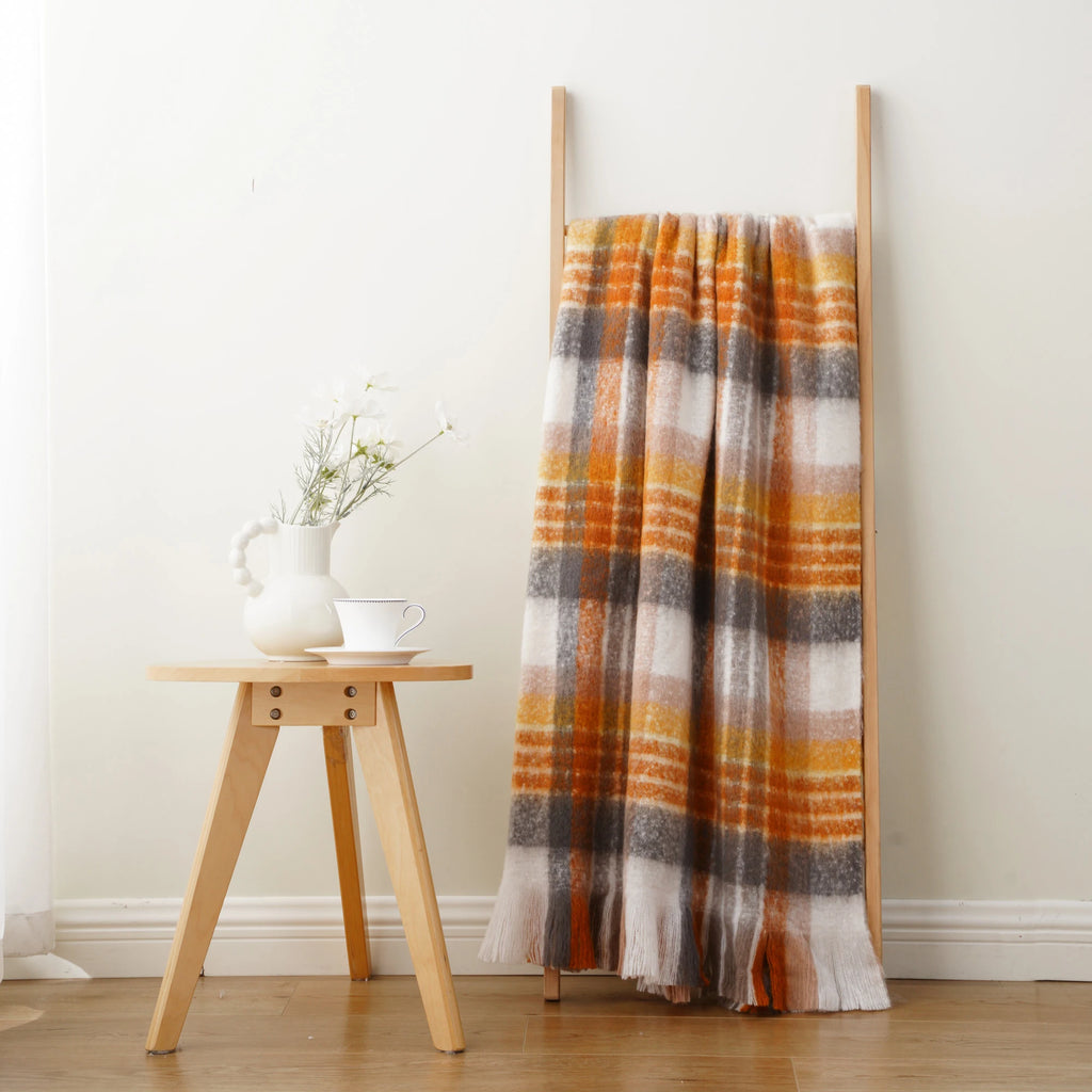Plaid Throw Blanket for Home Décor
