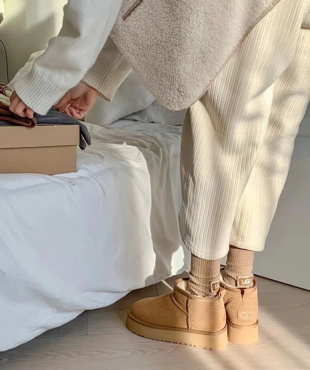 Casual Knit Warm Letter Socks (2-Pack)