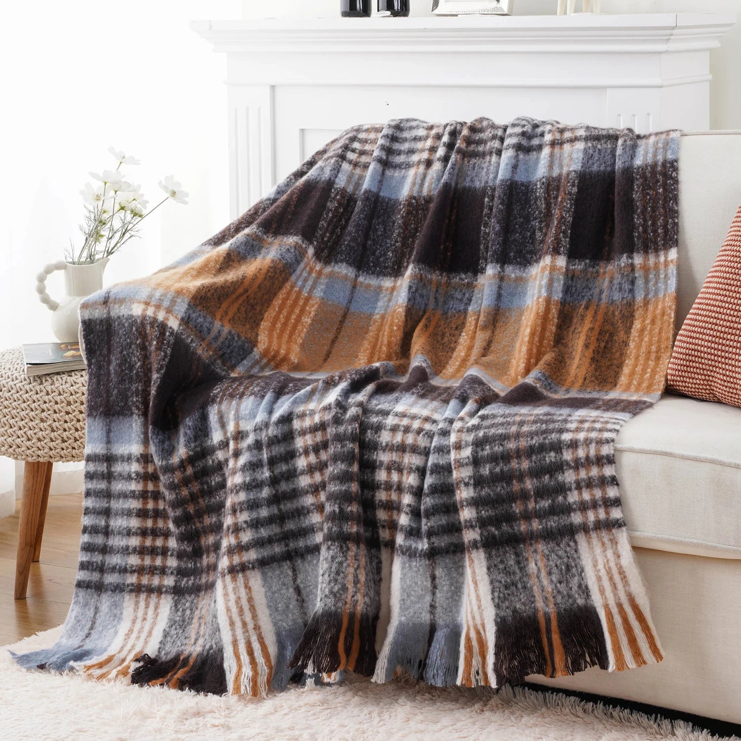 Plaid Throw Blanket for Home Décor