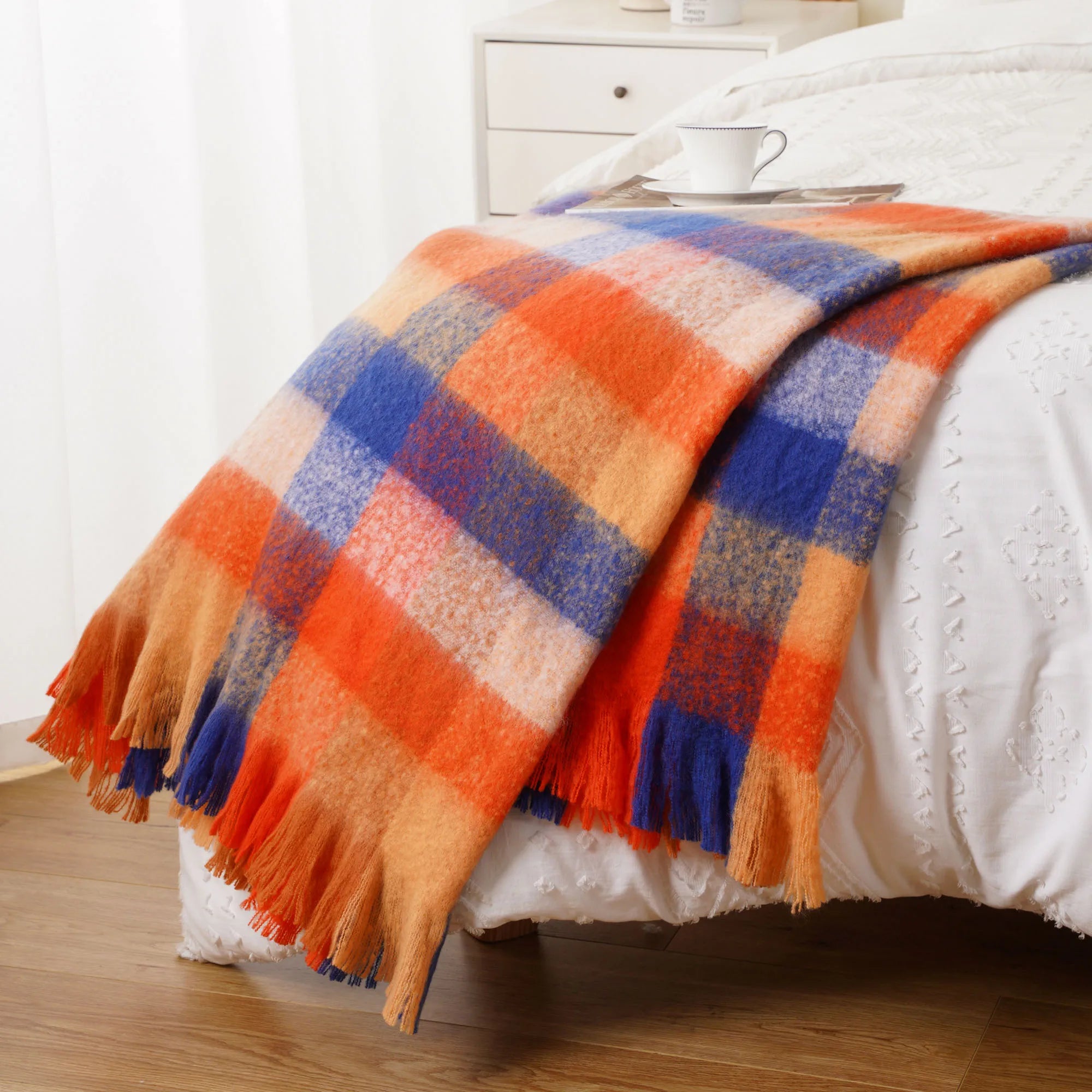 Plaid Throw Blanket for Home Décor